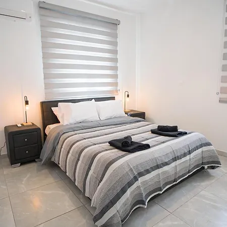 Hubstay - Rotiana With Jacuzzi, Larnaca Apartment Aradhippou